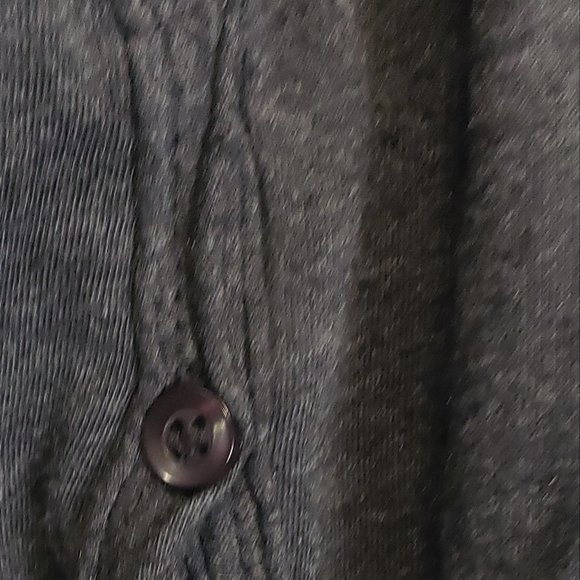 MENS ROGUE FASHION/GOTH GRAY HENLEY LONG SLEEVE SHIRT W/CUFF BUTTONS SIZE LARGE - Picture 7 of 11